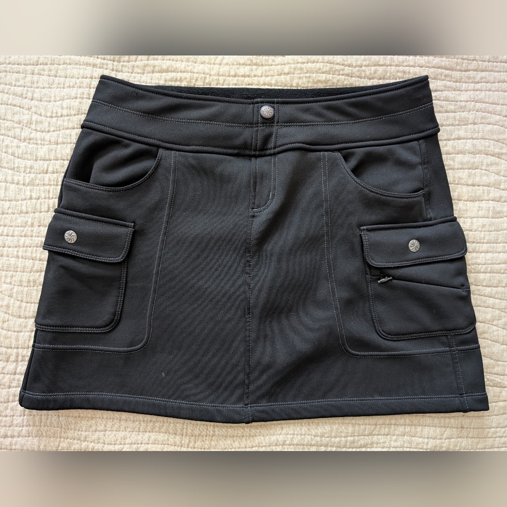 Athleta Women's Snowslide Fleece Lined Black Cargo Skirt (M)